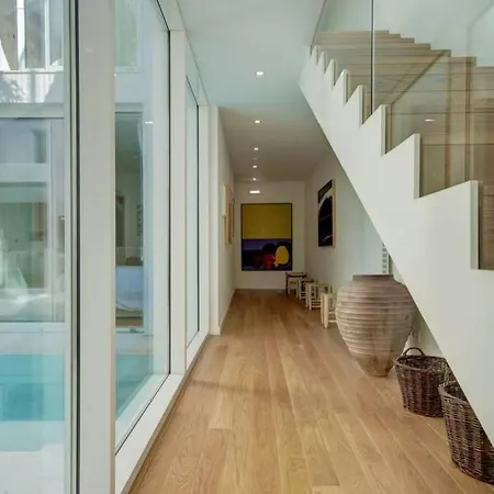 Βίλα Loft58 Luxury Loft With Internal Swimming Pool *