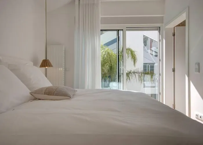 Loft58 Luxury Loft With Internal Swimming Pool Lisboa